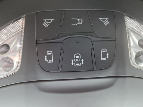 New 2026 Chrysler Pacifica Limited w/ S Appearance Package image 33