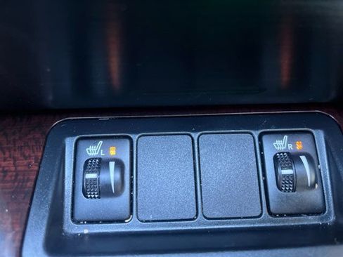 Used 2012 Toyota Camry XLE image 11