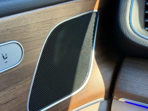 Certified 2024 Mercedes-Benz GLE 350 4MATIC image 30