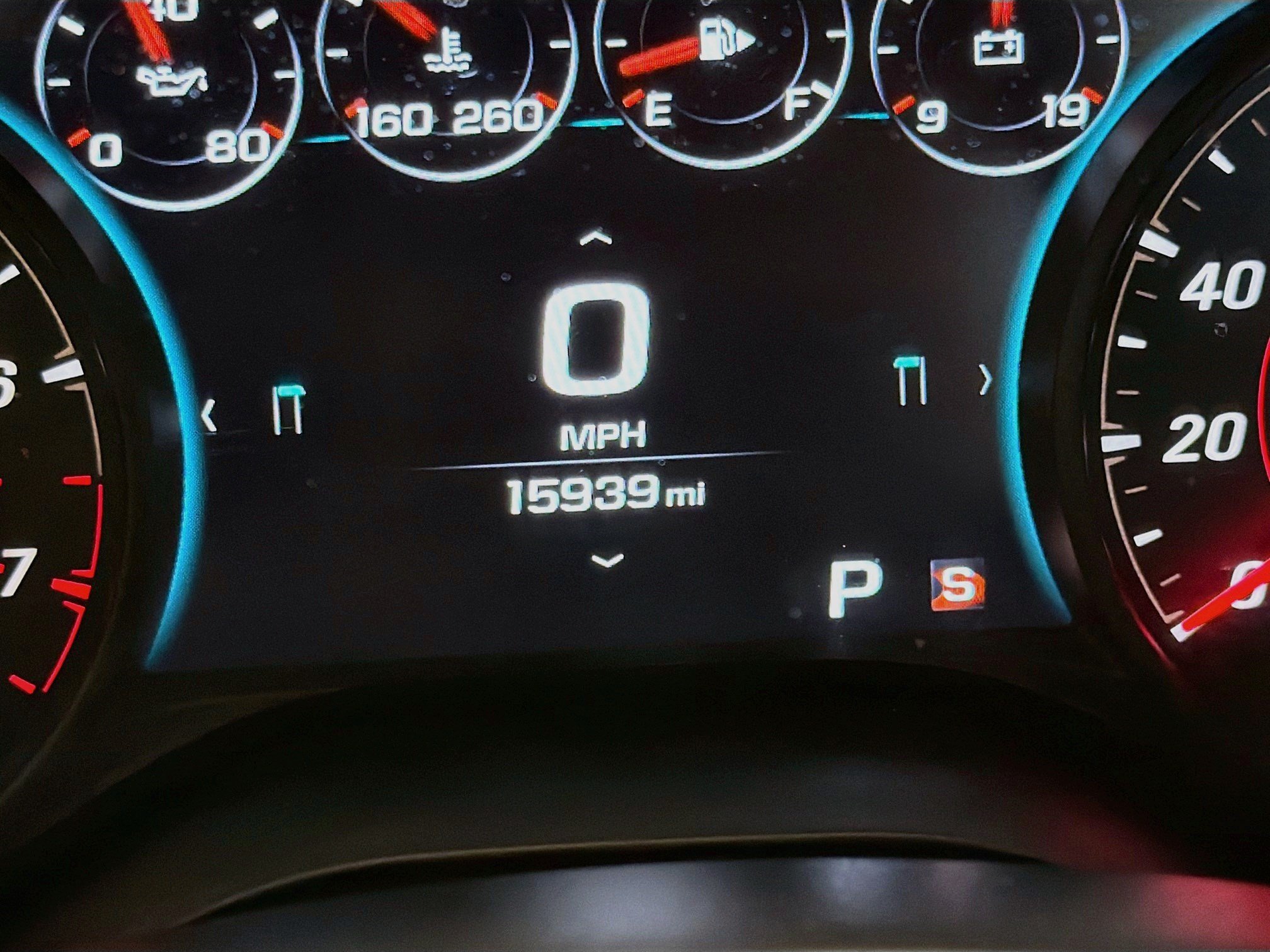Used 2018 Chevrolet Camaro SS RWD image 7