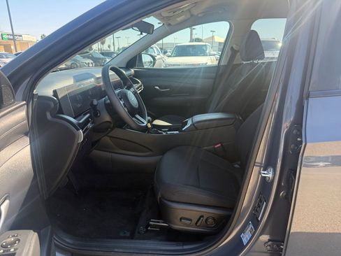 Used 2025 Hyundai Tucson SEL image 29