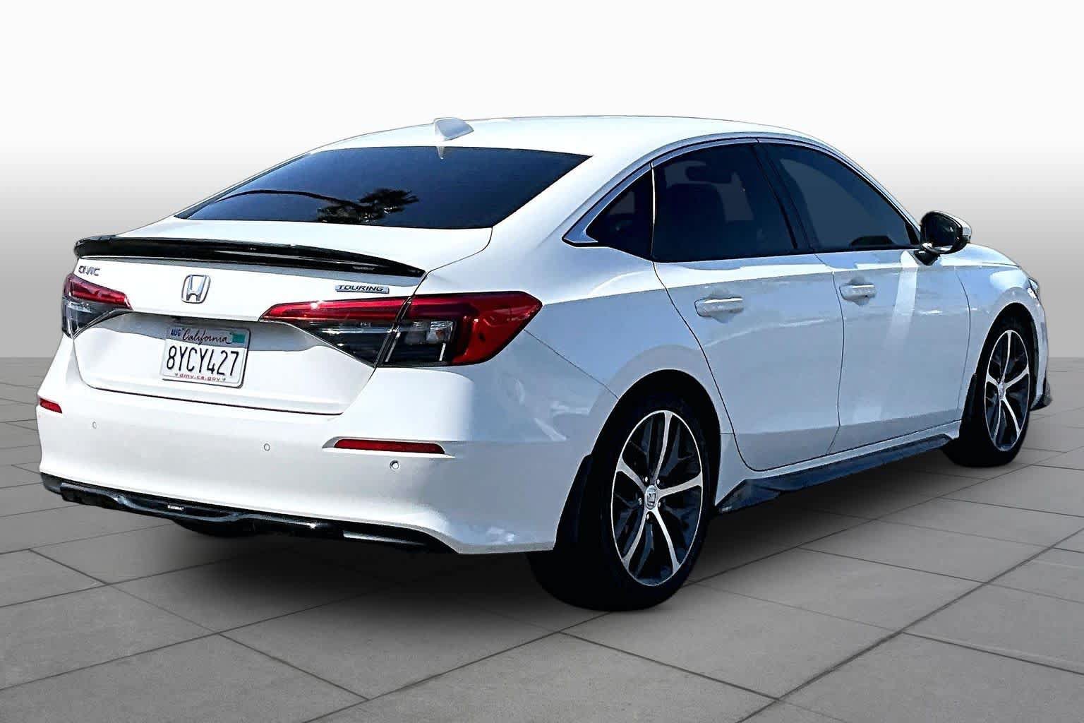 Used 2022 Honda Civic Touring image 12