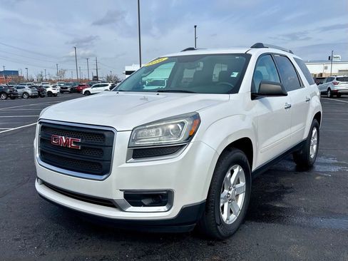 Used 2016 GMC Acadia SLE image 2