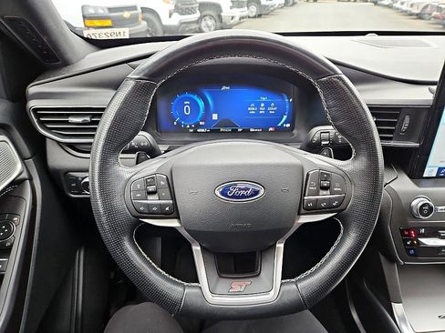 Used 2020 Ford Explorer ST w/ Premium Technology Package image 20