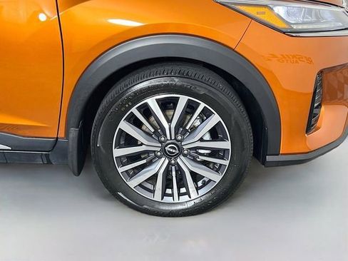 Used 2024 Nissan Kicks SR w/ SR Premium Package image 37