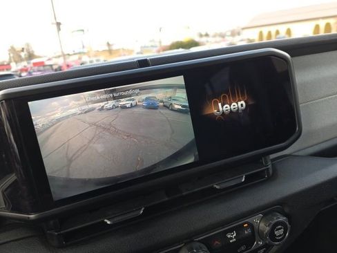 Used 2024 Jeep Wrangler Sport S image 22