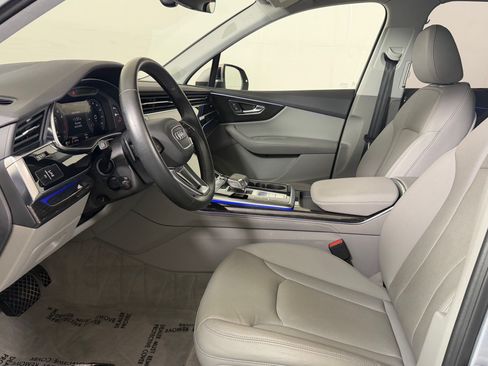 Used 2022 Audi Q7 3.0T Prestige AWD/4WD image 5