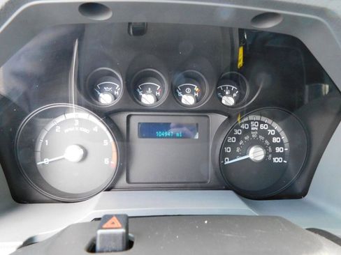 Used 2011 Ford F550 2WD Regular Cab Super Duty w/ PWR Equipment Group image 6