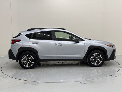 Certified 2025 Subaru Crosstrek 2.0i Premium image 6