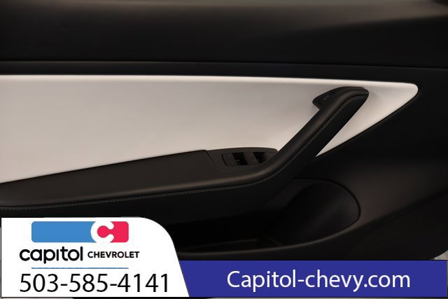 Used 2021 Tesla Model 3 Standard Range Plus RWD image 9
