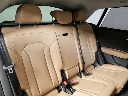 New 2026 Audi Q8 Prestige image 21