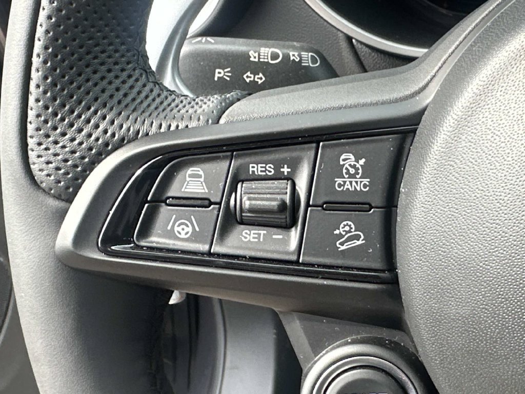New 2026 Alfa Romeo Stelvio Sprint AWD/4WD image 29