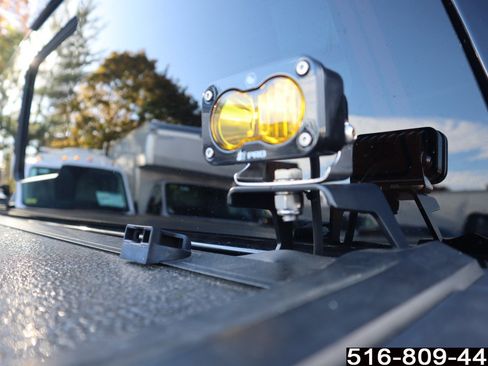 Used 2018 Ford F150 Raptor w/ Equipment Group 802A Luxury image 17