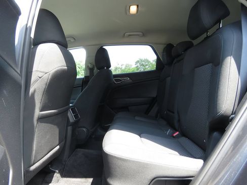 Used 2023 Kia Sportage LX AWD/4WD image 19
