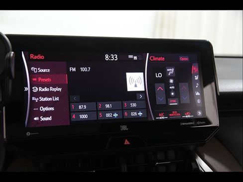 Used 2022 Toyota Venza Limited AWD/4WD image 11