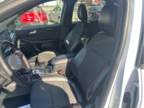 Used 2023 Ford Escape ST-Line Select w/ Tech Pack #1 AWD/4WD image 13