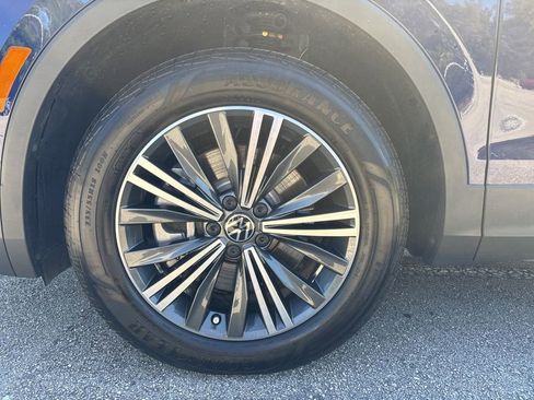 Used 2024 Volkswagen Tiguan Wolfsburg Edition image 9