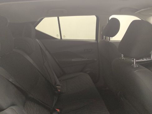 Used 2021 Nissan Kicks S FWD image 19