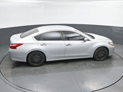 Used 2016 Nissan Altima 2.5 S w/ Power Driver Seat Package image 27