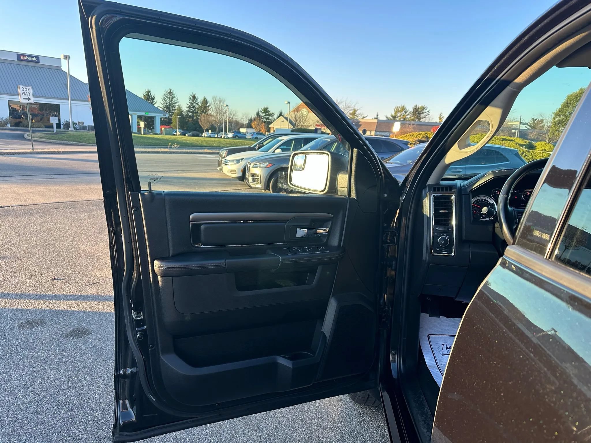 Used 2018 RAM 1500 Sport w/ Sport Premium Group AWD/4WD image 15