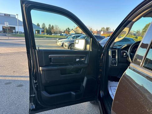Used 2018 RAM 1500 Sport w/ Sport Premium Group image 15