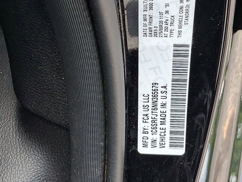 Certified 2022 RAM 1500 Laramie image 26