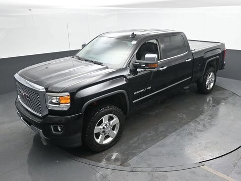 Used 2016 GMC Sierra 2500 Denali w/ Duramax Plus Package image 31