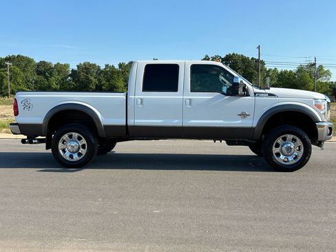 Used 2015 Ford F350 Lariat w/ Chrome Package AWD/4WD image 3