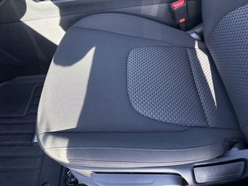 New 2026 Kia Sportage LX FWD image 9