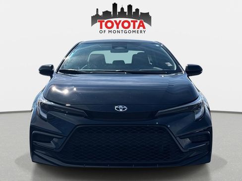 Used 2025 Toyota Corolla SE image 8