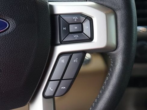 Used 2018 Ford F250 Lariat w/ Lariat Ultimate Package AWD/4WD image 23
