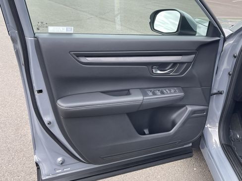 Used 2026 Honda CR-V LX image 16