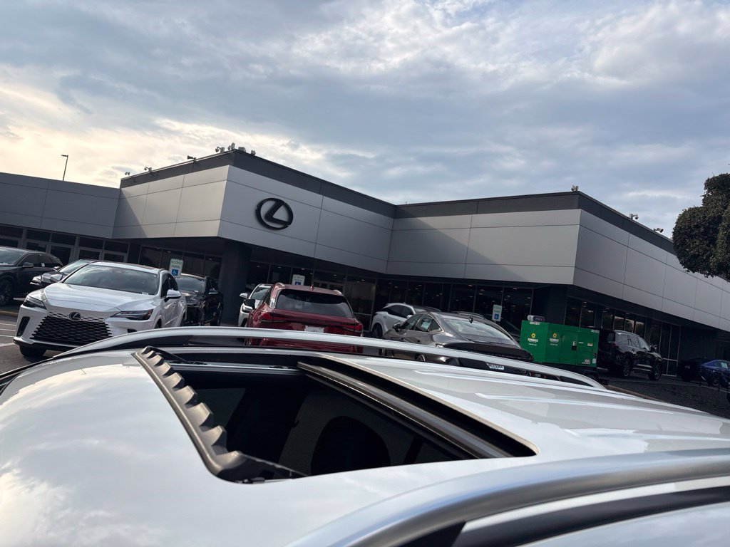 Certified 2025 Lexus GX 550 w/ Accessory Package (2T) AWD/4WD image 31