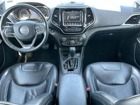 Used 2019 Jeep Cherokee Limited w/ Technology Group image 12