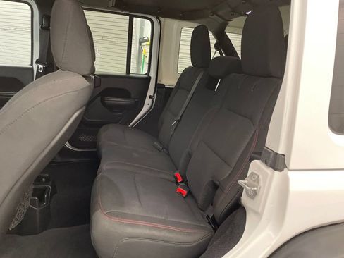 Used 2020 Jeep Wrangler Unlimited Rubicon AWD/4WD image 23
