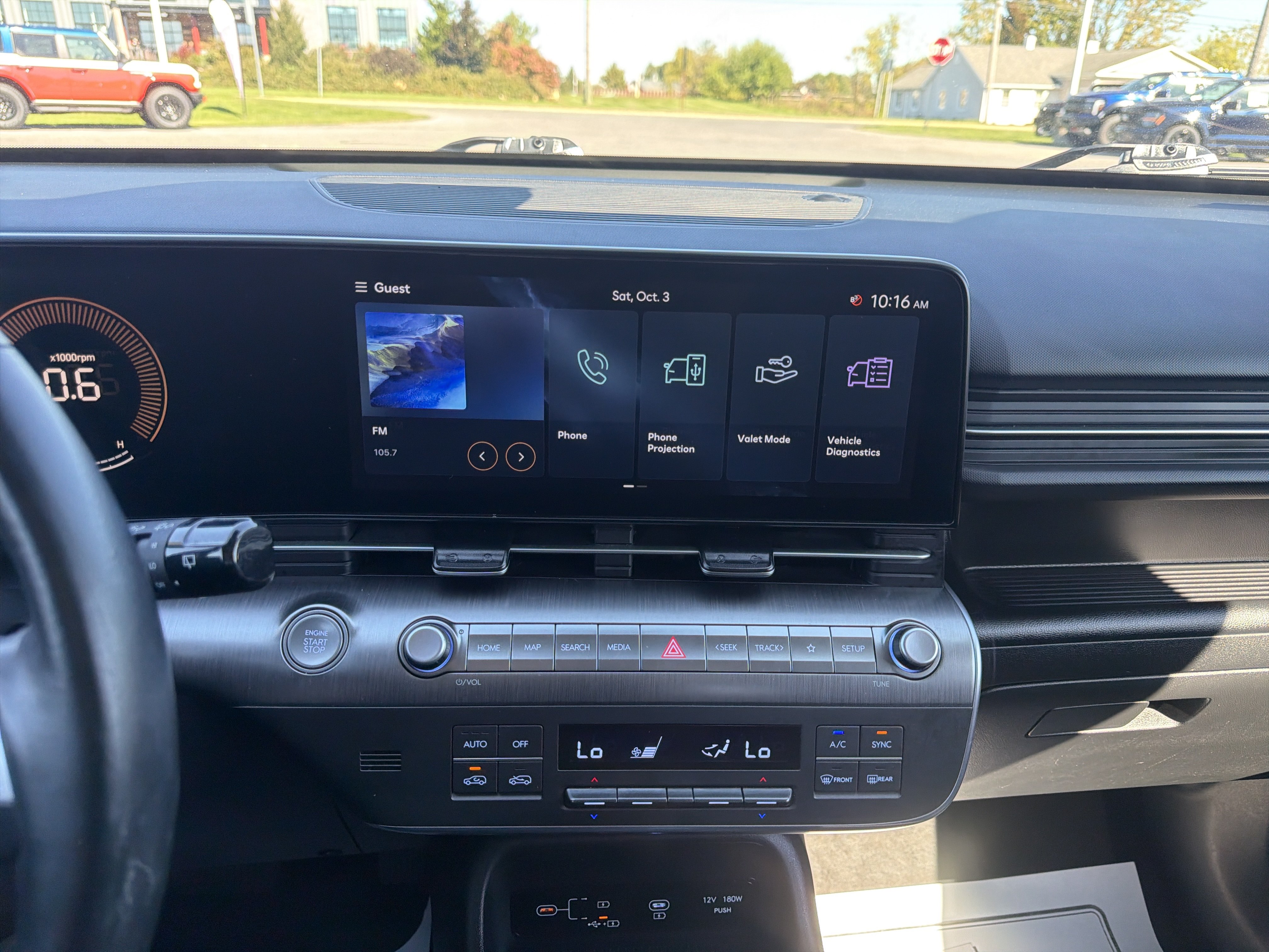 Used 2025 Hyundai Kona SEL FWD image 24
