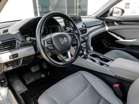 Used 2018 Honda Accord EX-L image 3