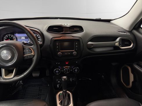 Used 2016 Jeep Renegade Limited AWD/4WD image 11