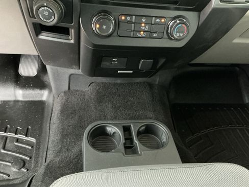 Used 2017 Ford F150 XLT w/ Trailer Tow Package image 27