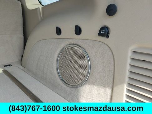 Used 2015 Jeep Grand Cherokee Overland RWD image 23