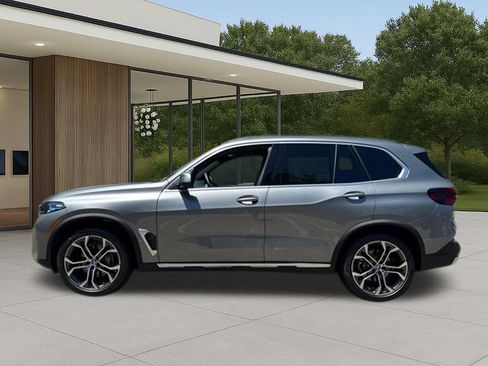 New 2026 BMW X5 sDrive40i RWD image 13