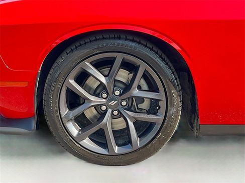 Used 2021 Dodge Challenger R/T w/ Blacktop Package image 29