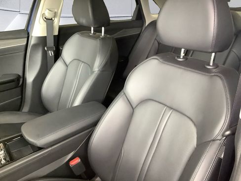Used 2025 Kia K5 EX FWD image 8
