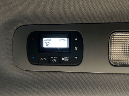 Used 2023 Honda Odyssey EX-L image 35