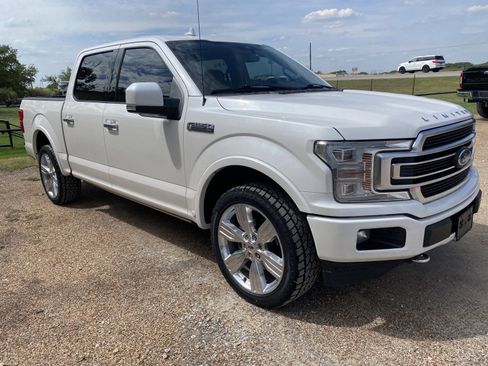 Used 2019 Ford F150 Limited w/ Trailer Tow Package image 2