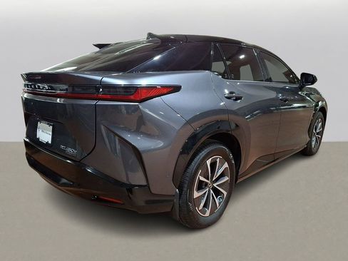 Used 2025 Lexus RZ 450e 450e Premium image 4
