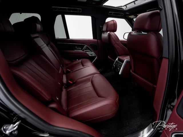Used 2024 Land Rover Range Rover SE AWD/4WD image 48