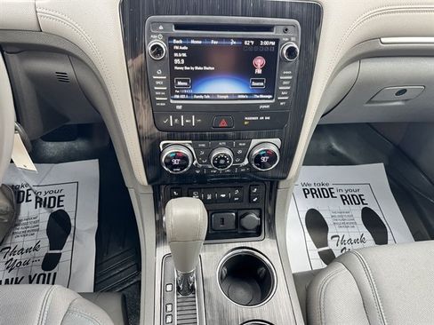Used 2016 Chevrolet Traverse LT AWD/4WD image 29