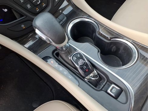 Used 2019 Buick Envision Premium AWD/4WD image 13