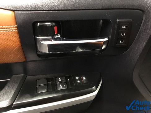 Used 2014 Toyota Tundra 1794 Edition image 26
